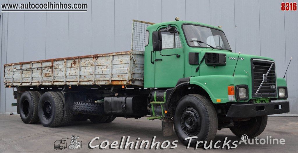 camion-benne Volvo N10