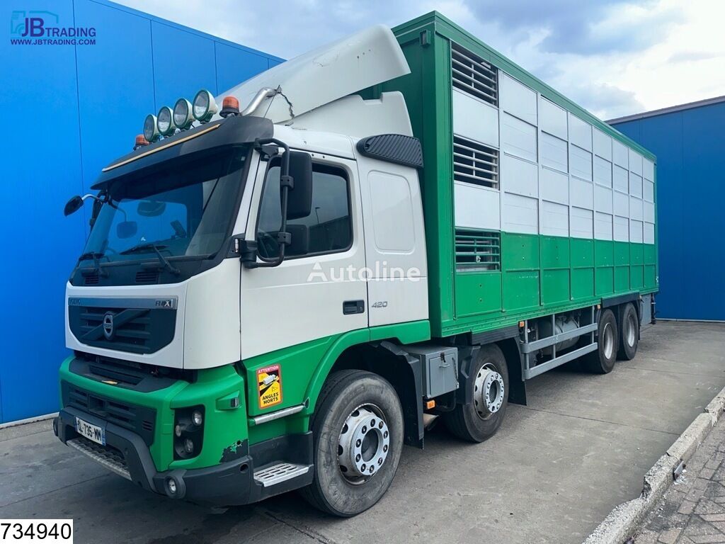 camion bétaillère Volvo FMX 420 8x2, EURO 5, Animal transport,3 laye,6 Comp