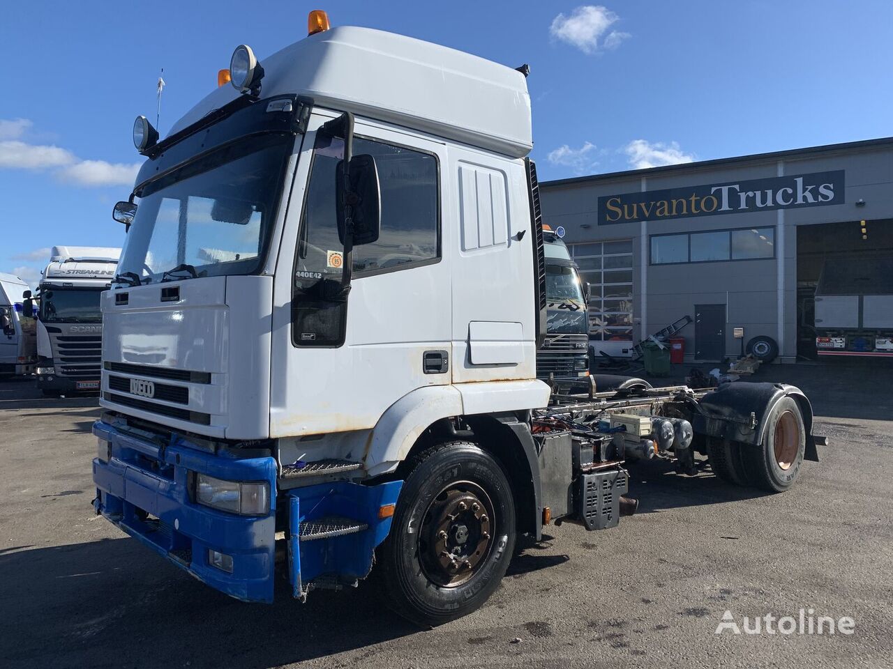 camion châssis IVECO 440E38 4x2 manual injector ZF manual gear