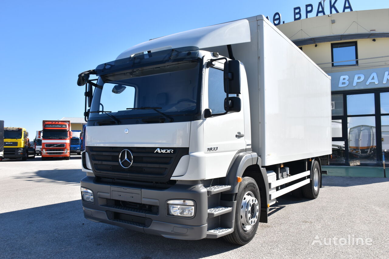 camion fourgon Mercedes-Benz 1833 L AXOR