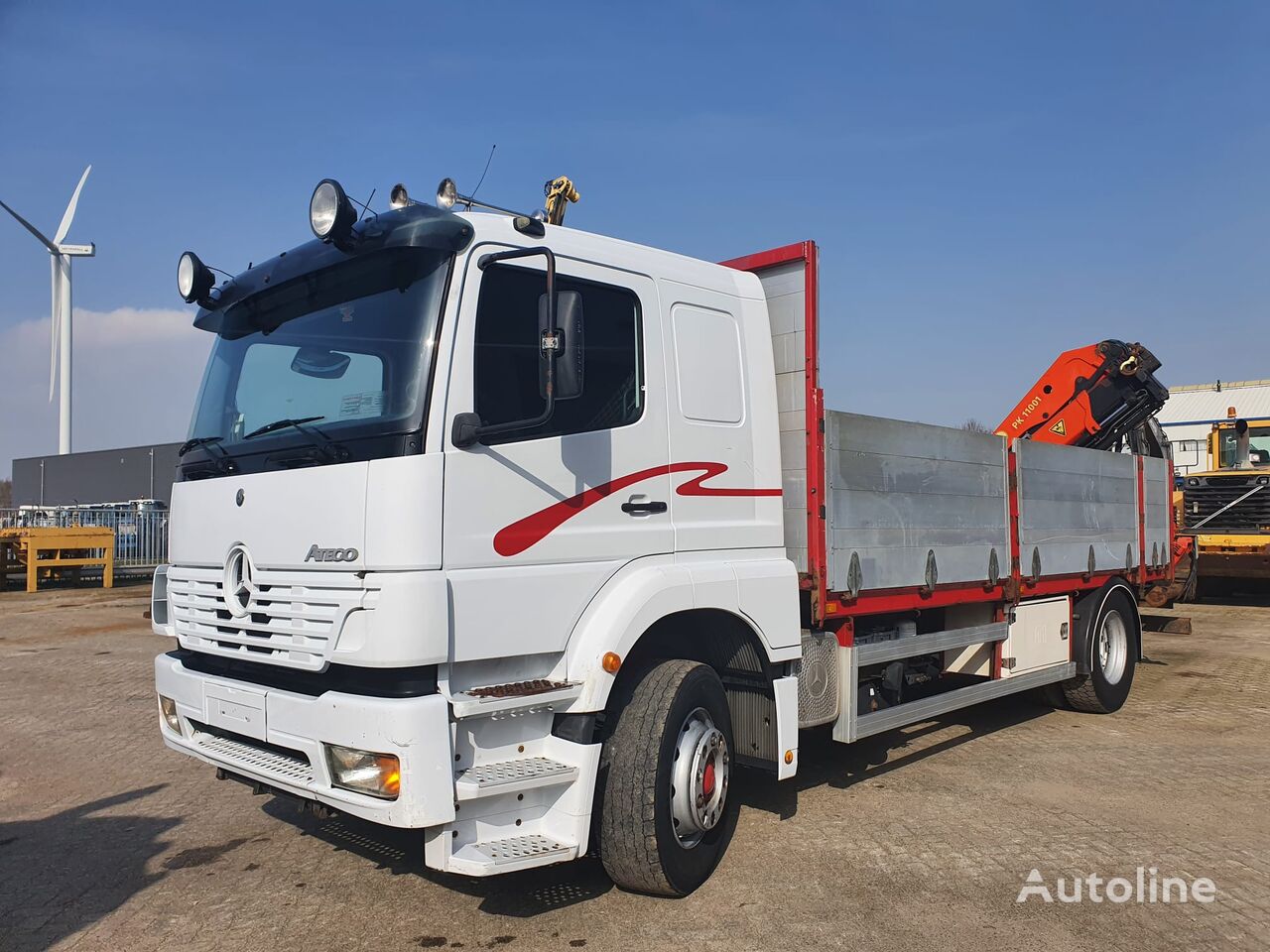 camion plateau Mercedes-Benz Atego 1828