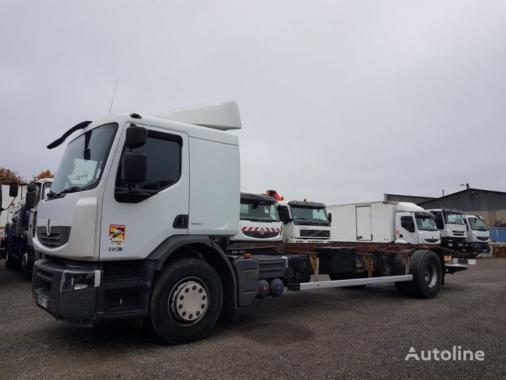 camion porte-conteneur Renault Premium 280dxi.19 euro 4 - MANUEL + INTARDER chassis 8 m