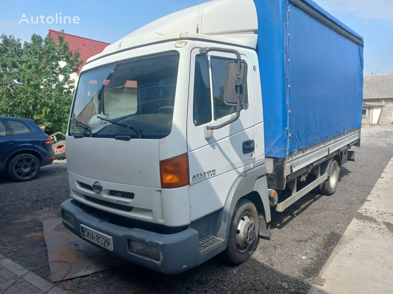 camion rideaux coulissants Nissan Atleon 120