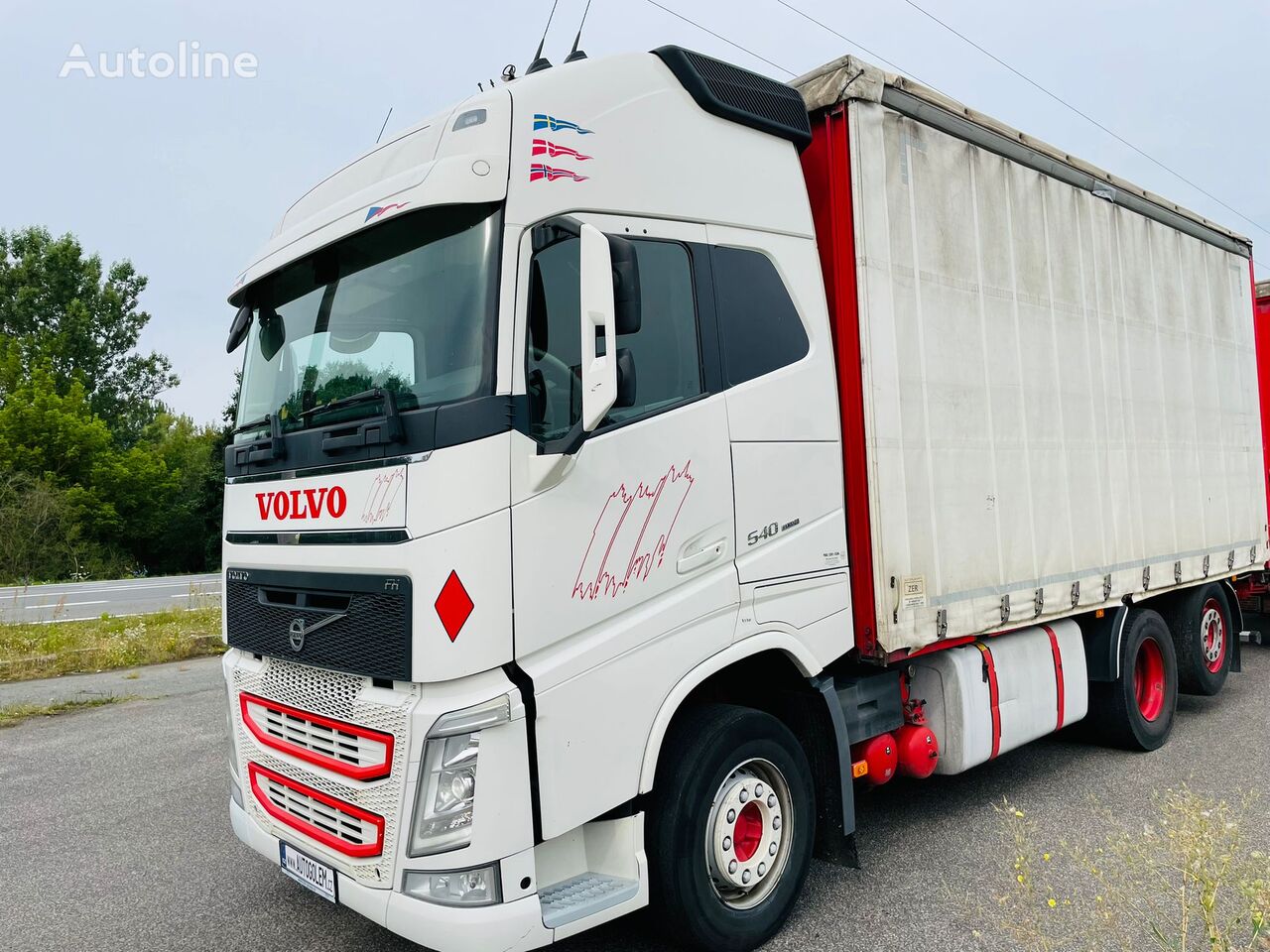 camion rideaux coulissants Volvo FH 540