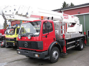 auto-échelle MERCEDES-BENZ 1722 4X2WD