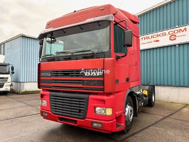 tracteur routier DAF 95.430 XF SPACECAB 4x2 (EURO 2 / ZF16 MANUAL GEARBOX / AIRCONDIT