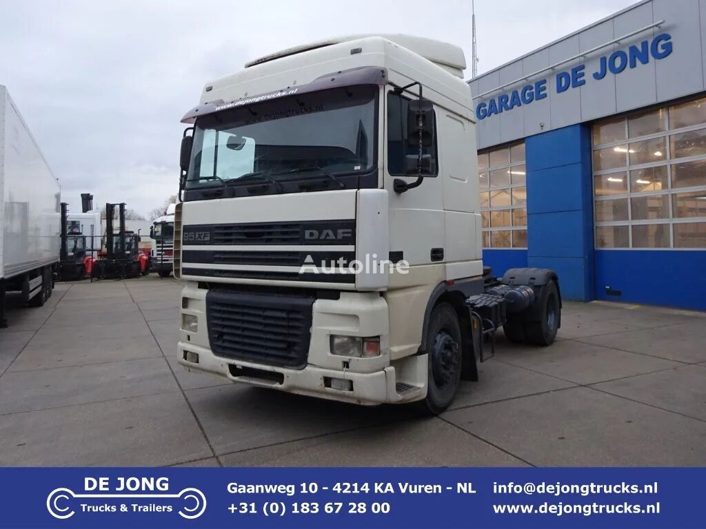 tracteur routier DAF XF 95.430 SC / Euro 2 / Manual Gearbox