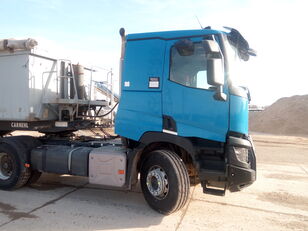tracteur routier RENAULT