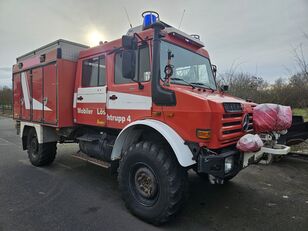 camion de pompiers Mercedes-Benz Unimog U4000 Feuerwehr 4x4 Tanklöschfahrzeug